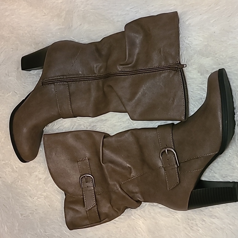 Style & Co Sauchi Taupe Brown Boots